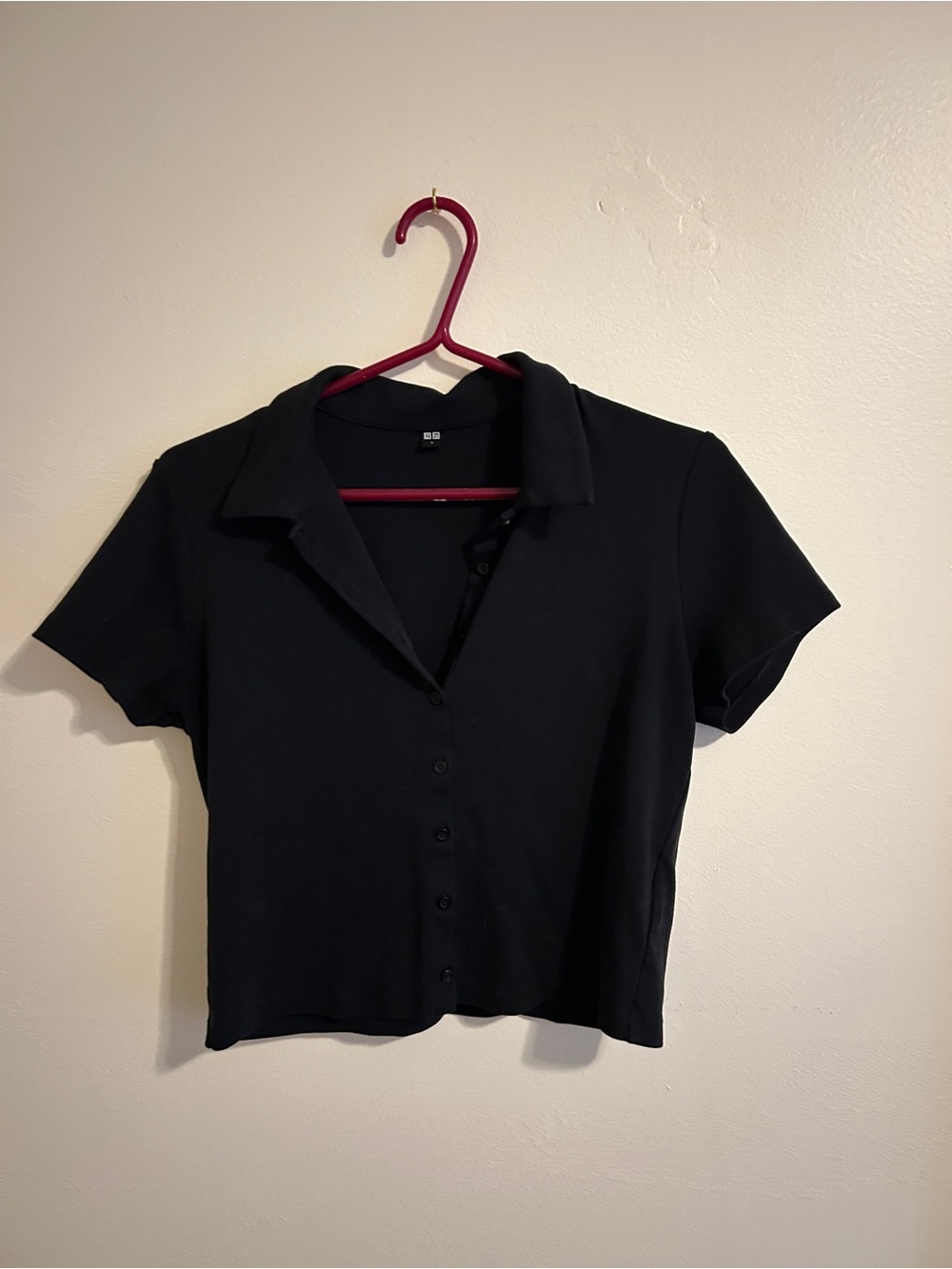 Uniqlo Black Short-Sleeve Button-Down Polo Shirt